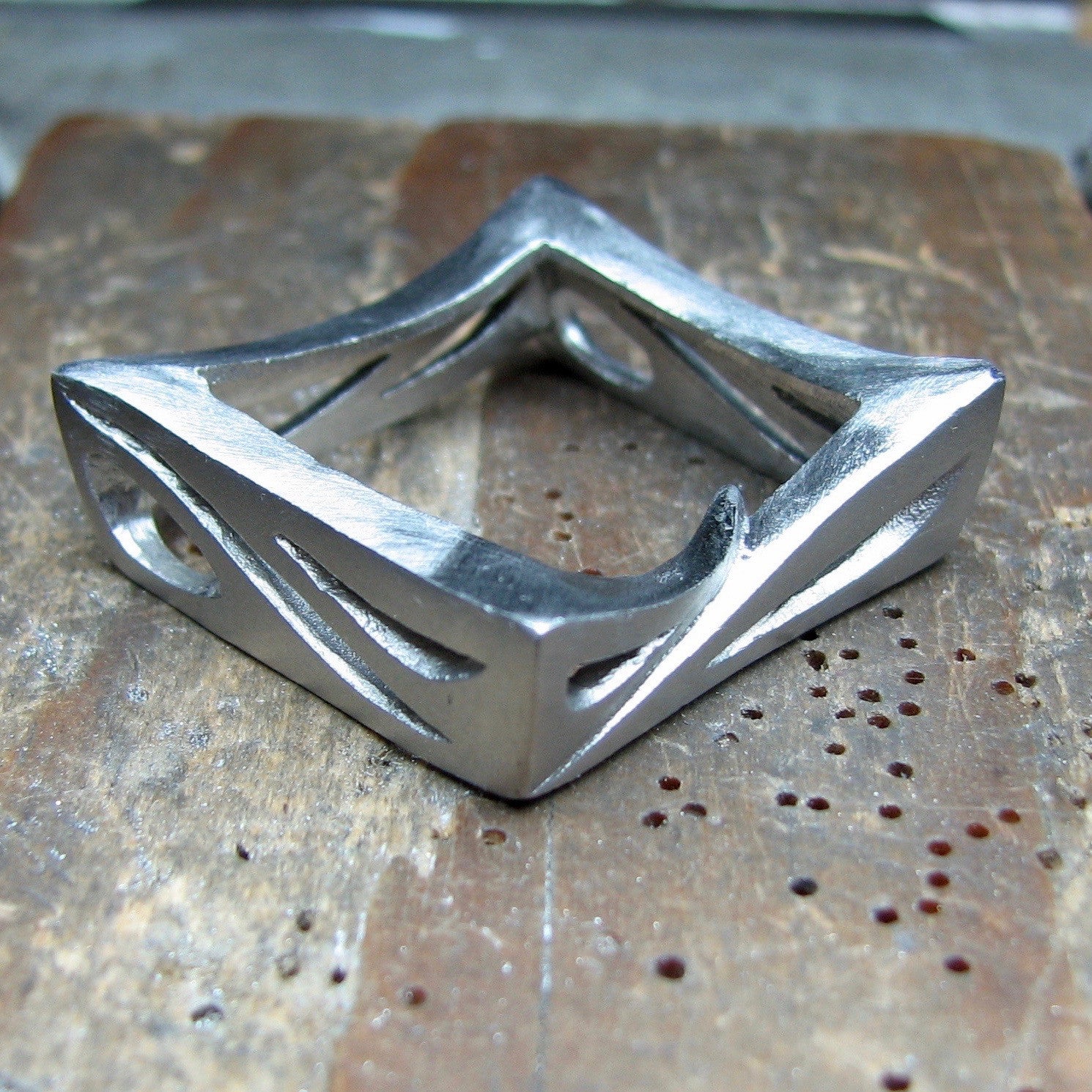 'Through the Looking Glass' Pendant Slider