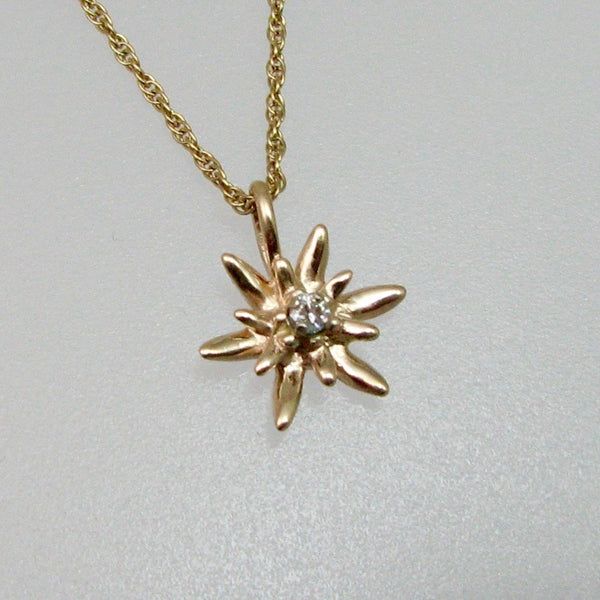 Edelweiss Pendant Small with Diamond