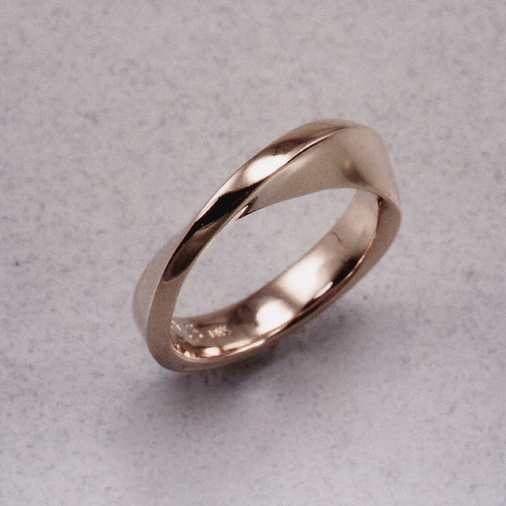 Mini Möbius Ring – Östling Jewelry Design