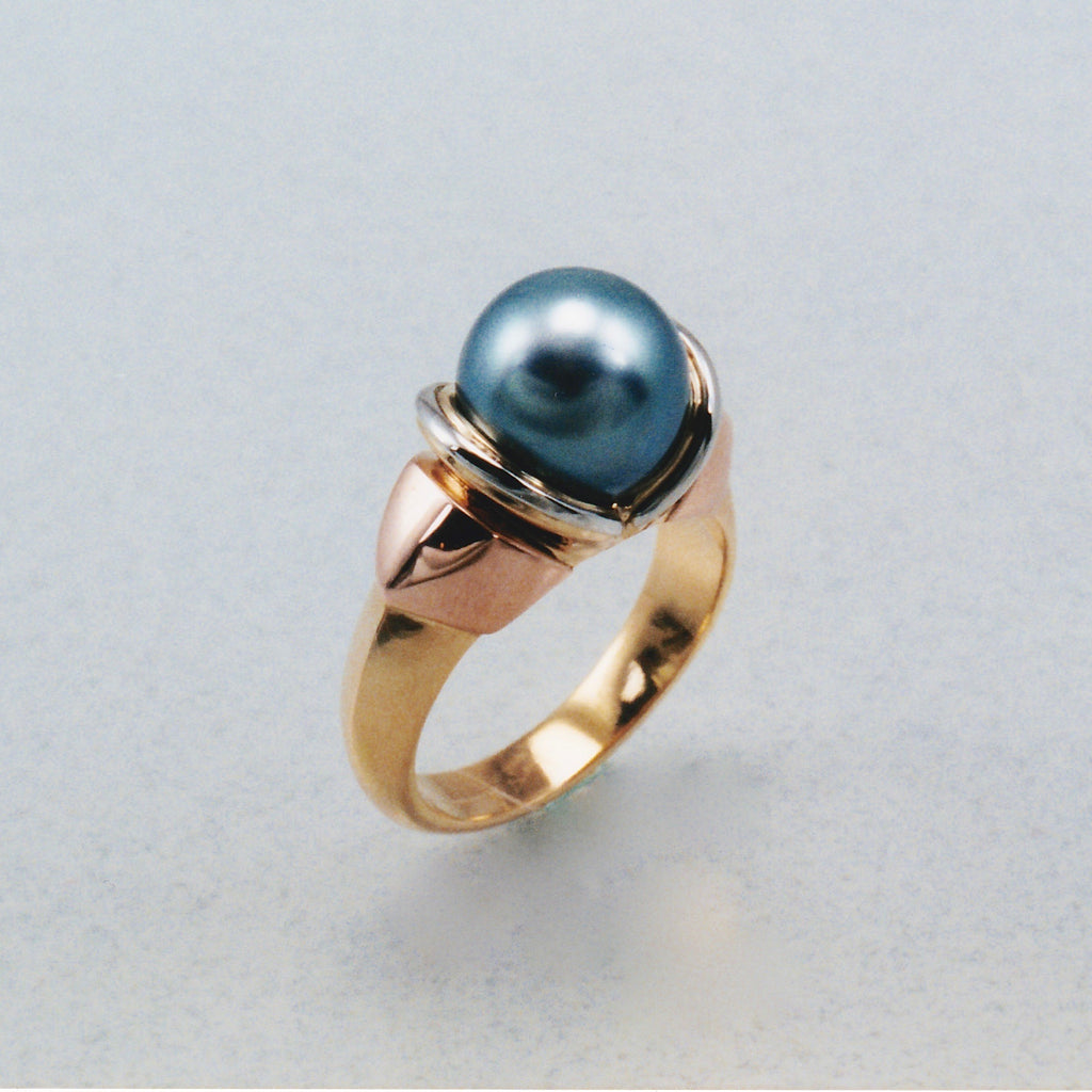 Custom Omega Pearl Ring