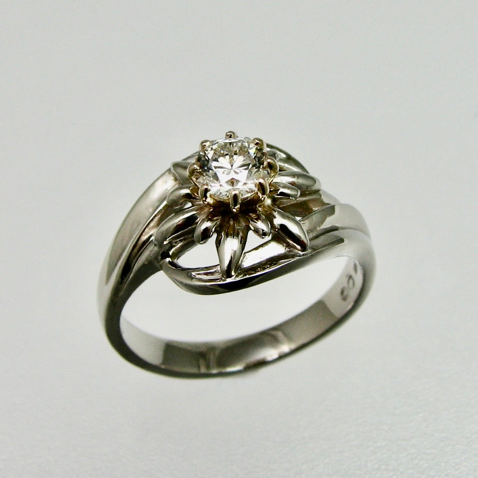 Edelweiss Ring w/ diamond